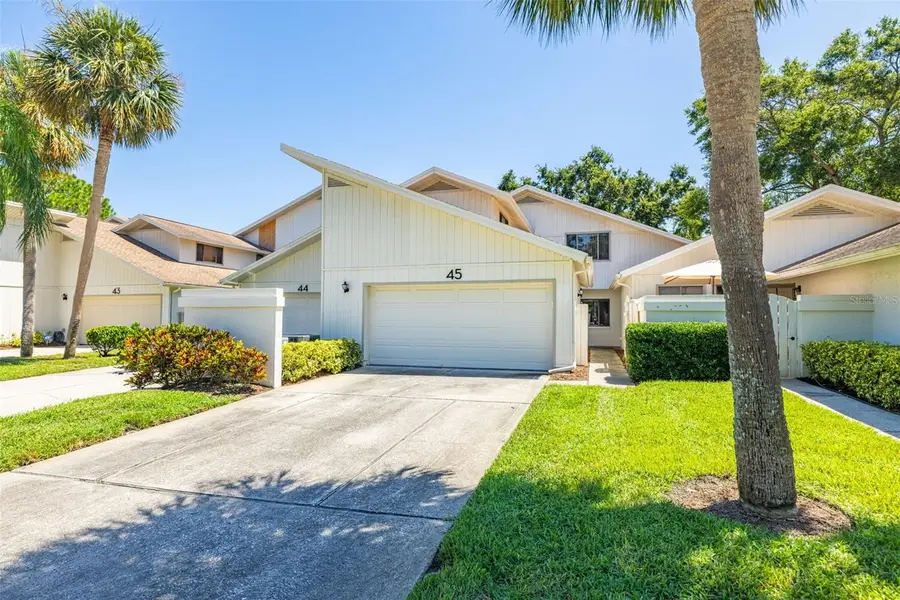 498 Lakeview Drive #45, Palm Harbor, FL 34683 - Image #2
