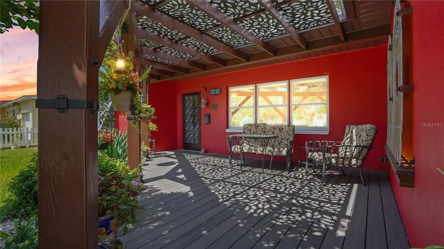 5501 Highland Street S, Saint Petersburg, FL 33705 - Image #2