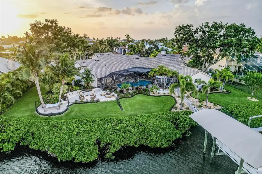 6605 Seabird Way, Apollo Beach, FL 33572 - Image #2