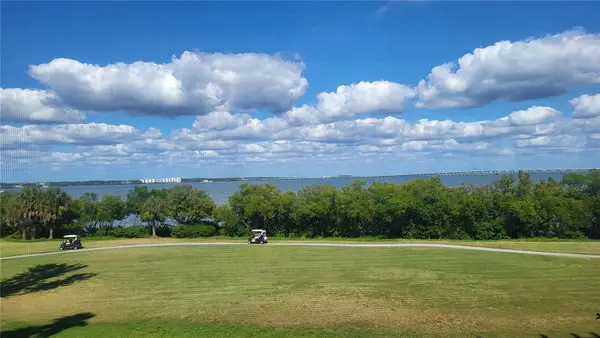 2617 Cove Cay Drive #306, CLEARWATER, FL 33760