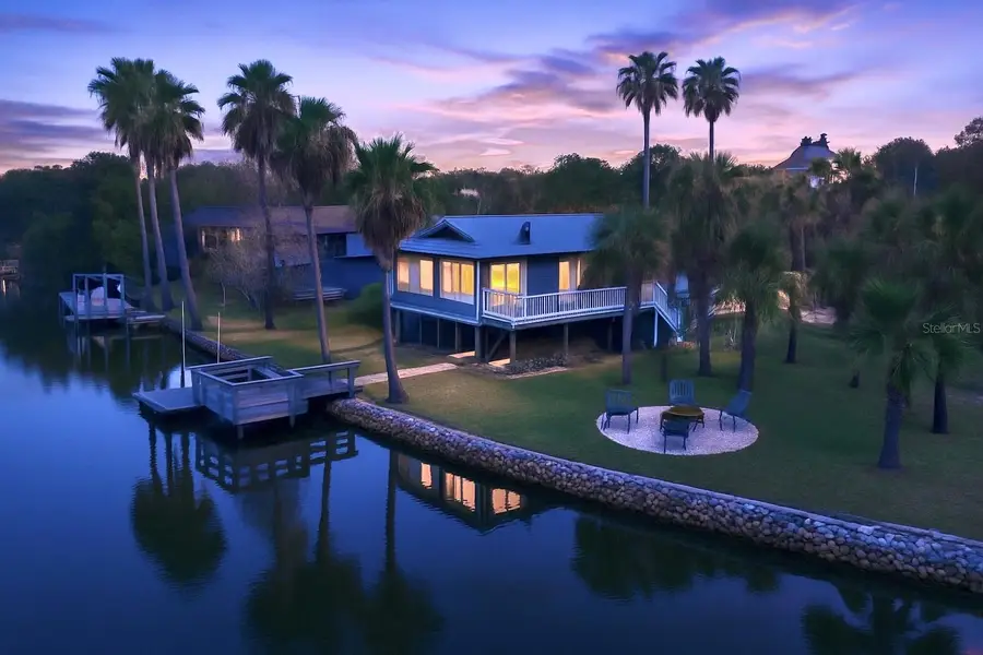 12046 W Gulf Breeze Court, Crystal River, FL 34429 - Image #2