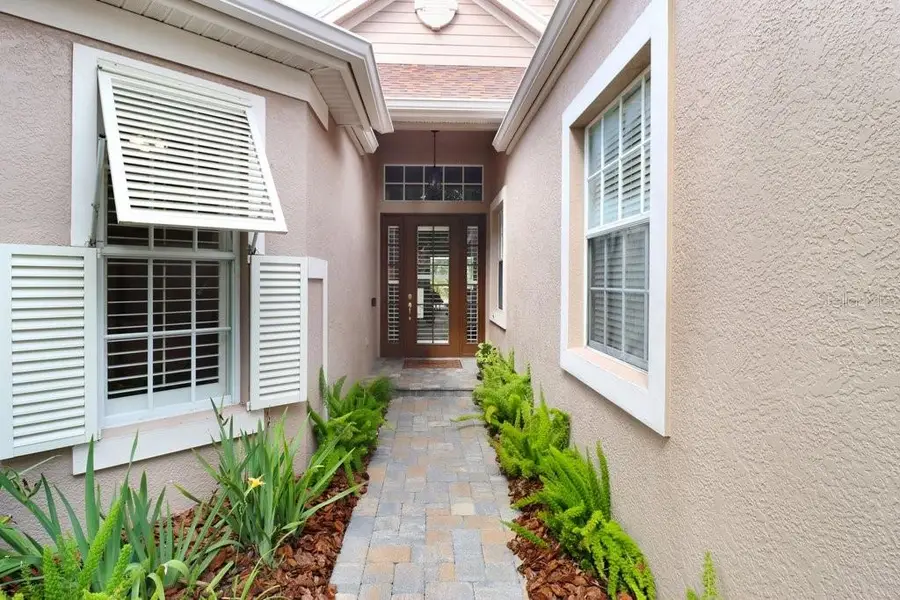 10408 Edgefield Place, Tampa, FL 33626 - Image #2