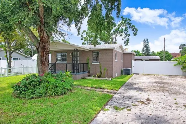 3008 W Palmetto Street, TAMPA, FL 33607