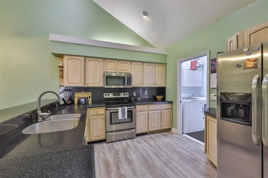 1126 Golfview Woods Drive #1126, Sun City Center, FL 33573 - Image #2