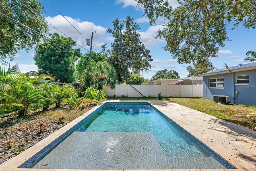 2153 75th Way N, Saint Petersburg, FL 33710 - Image #2