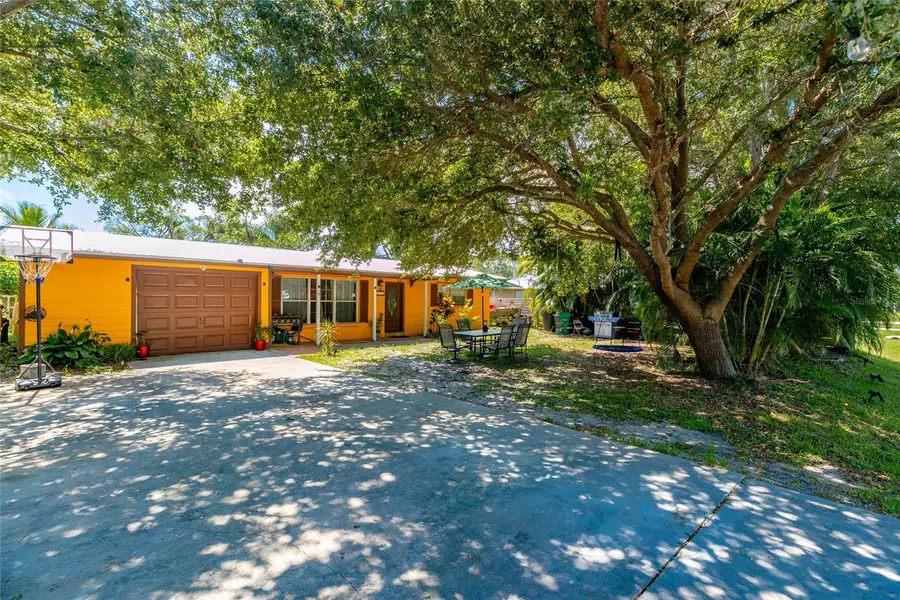 5402 Shannon Drive, Fort Pierce, FL 34951 - Image #2