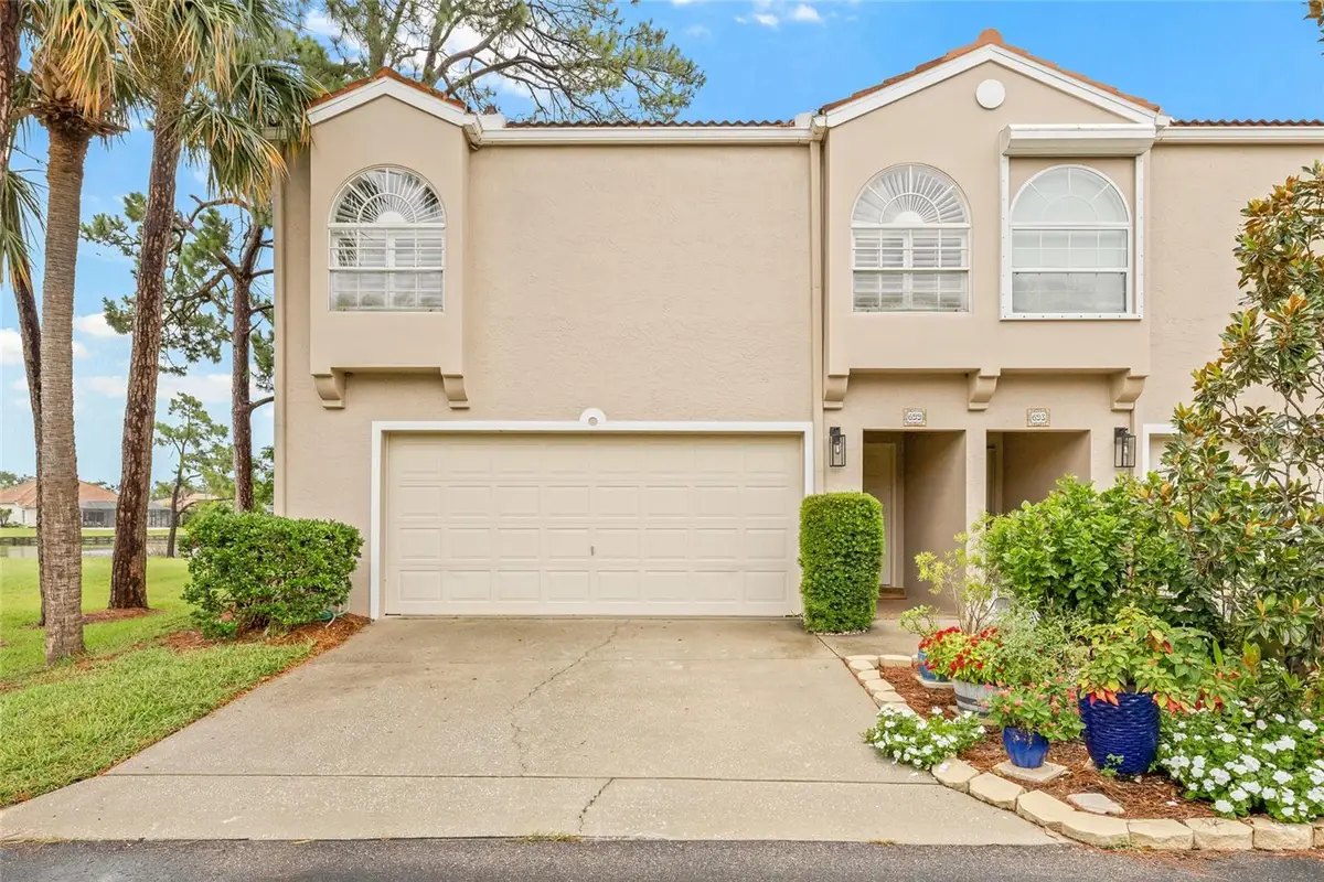 699 Malta Court Ne, Saint Petersburg, FL 33703 - Image #1