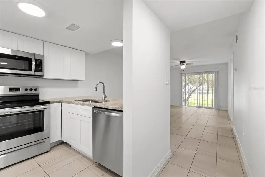 5013 Terrace Palms Circle #101, Tampa, FL 33617 - Image #2