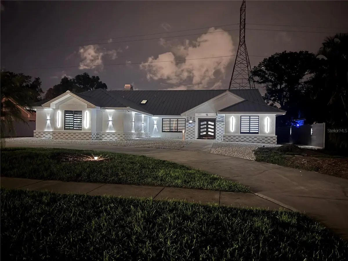 2834 Chancery Lane, Clearwater, FL 33759 - Image #1