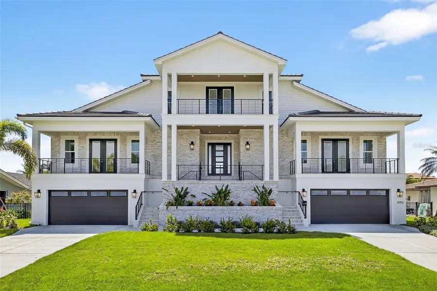 2050 Hawaii Avenue Ne, Saint Petersburg, FL 33703 - Image #2