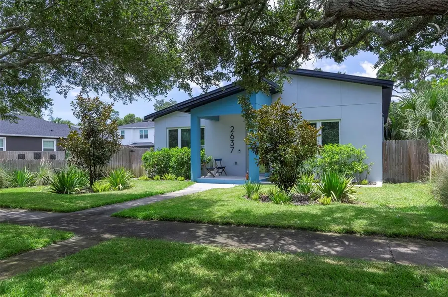 2637 Bayside Drive S, Saint Petersburg, FL 33705 - Image #2