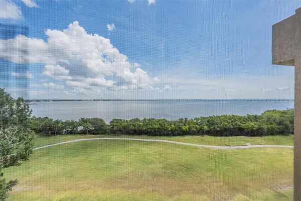 2617 Cove Cay Drive #706, CLEARWATER, FL 33760