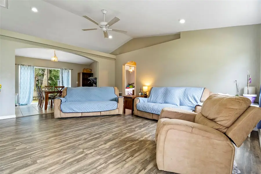 27286 Warner Avenue, Brooksville, FL 34602 - Image #2