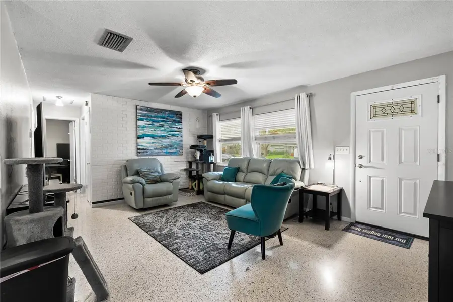 5705 45th Avenue N, Kenneth City, FL 33709 - Image #3