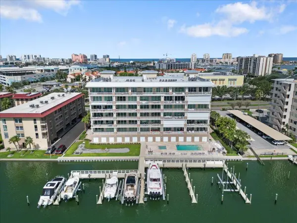 125 Island Way #403, CLEARWATER, FL 33767