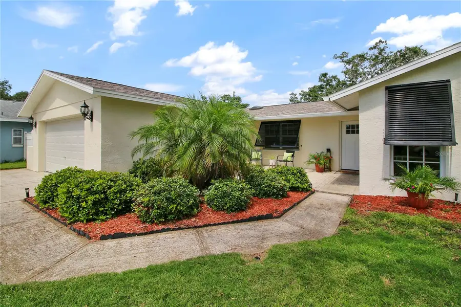 8785 Wildwood Lane, Seminole, FL 33776 - Image #3
