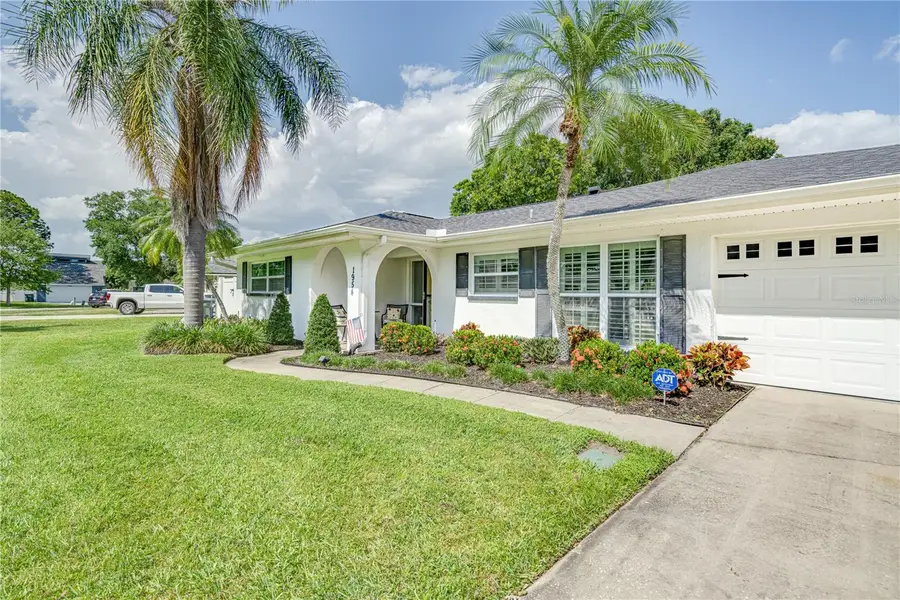 1954 Arvis Circle W, Clearwater, FL 33764 - Image #3