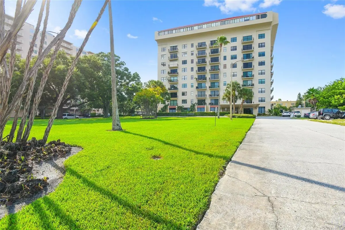 2109 Bayshore Boulevard #303, Tampa, FL 33606 - Image #1