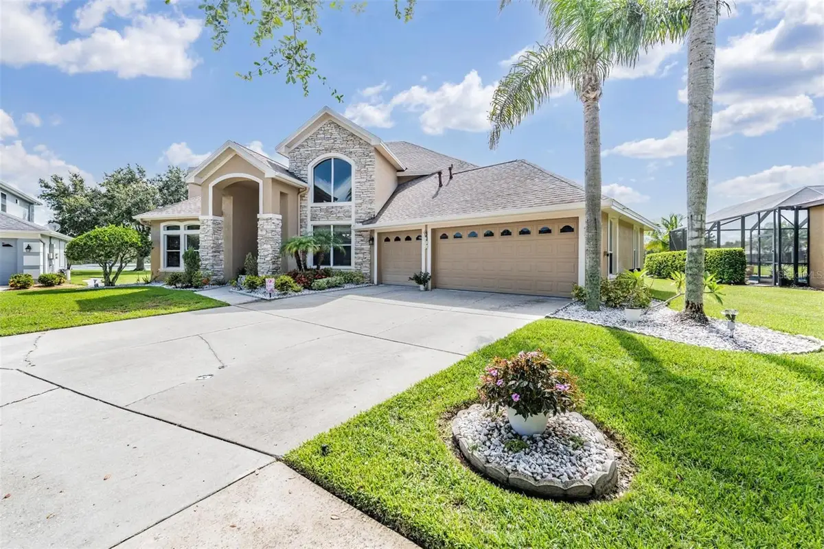19119 Mandarin Grove Place, Tampa, FL 33647 - Image #1
