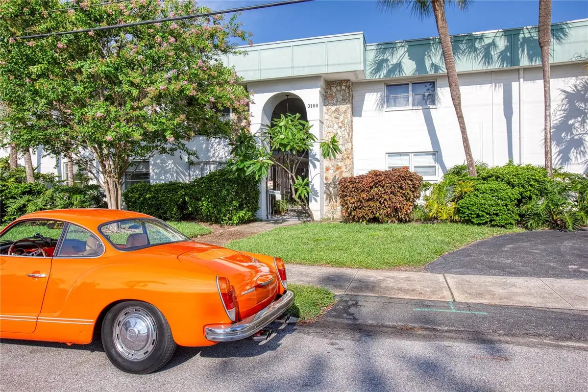 3100 Hartford Street N #203, Saint Petersburg, FL 33713 - Image #1