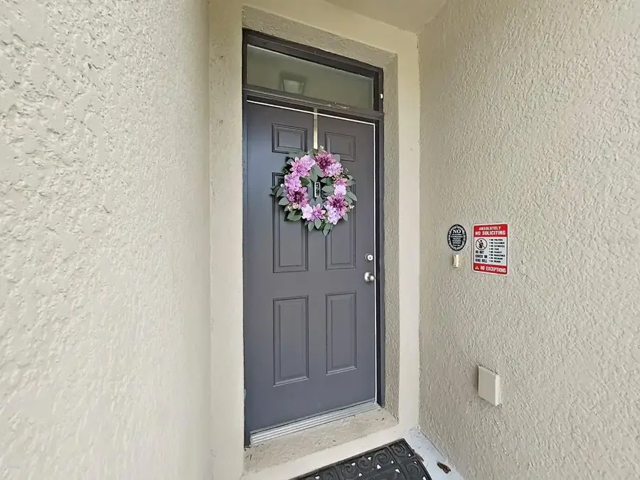 8112 Bilston Village Lane, Gibsonton, FL 33534 - Image #3