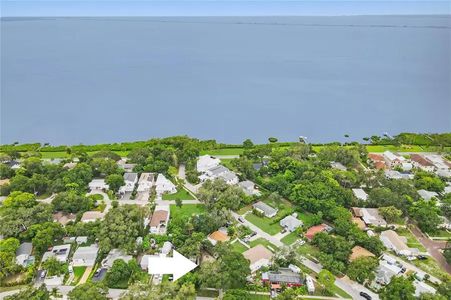 1050 Conant Avenue, Safety Harbor, FL 34695 - Image #3