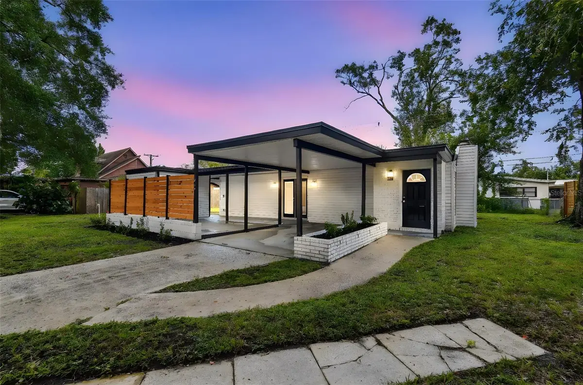 517 Broxburn Avenue, Temple Terrace, FL 33617 - Image #1