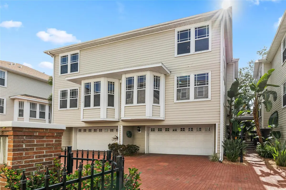 3315 W De Leon Street #7, Tampa, FL 33609 - Image #1