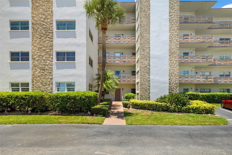 5603 80th Street N #202, Saint Petersburg, FL 33709 - Image #2