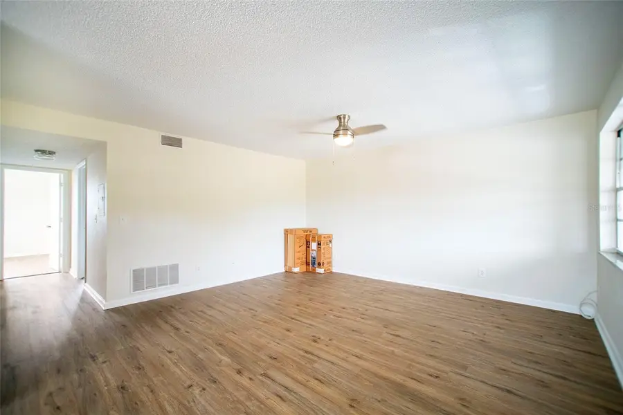 6062 22nd Avenue N #5, Saint Petersburg, FL 33710 - #3