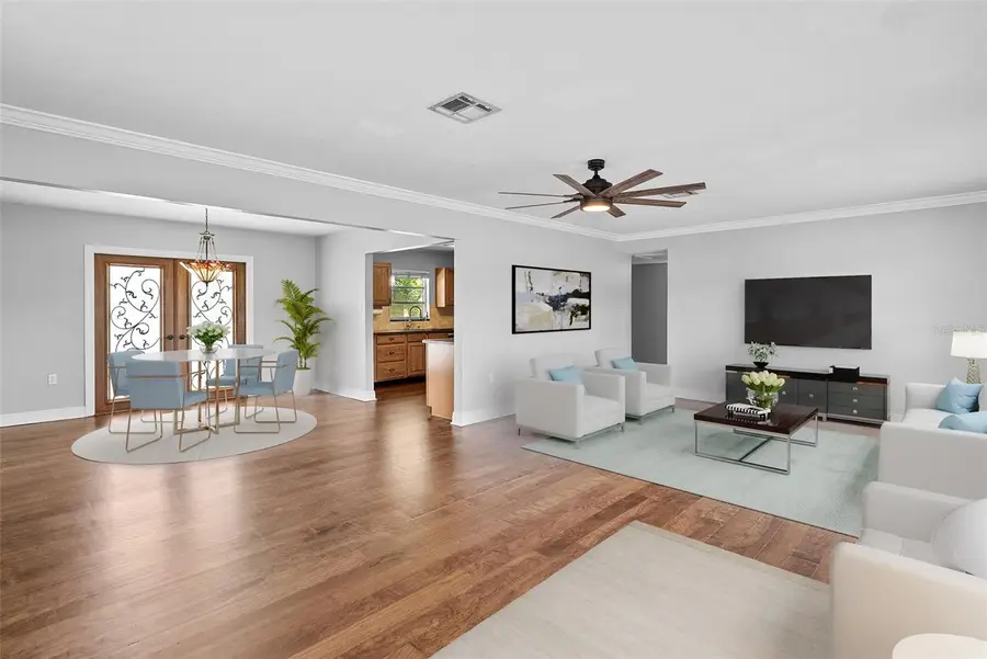 10306 Fore Drive, Tampa, FL 33612 - Image #2