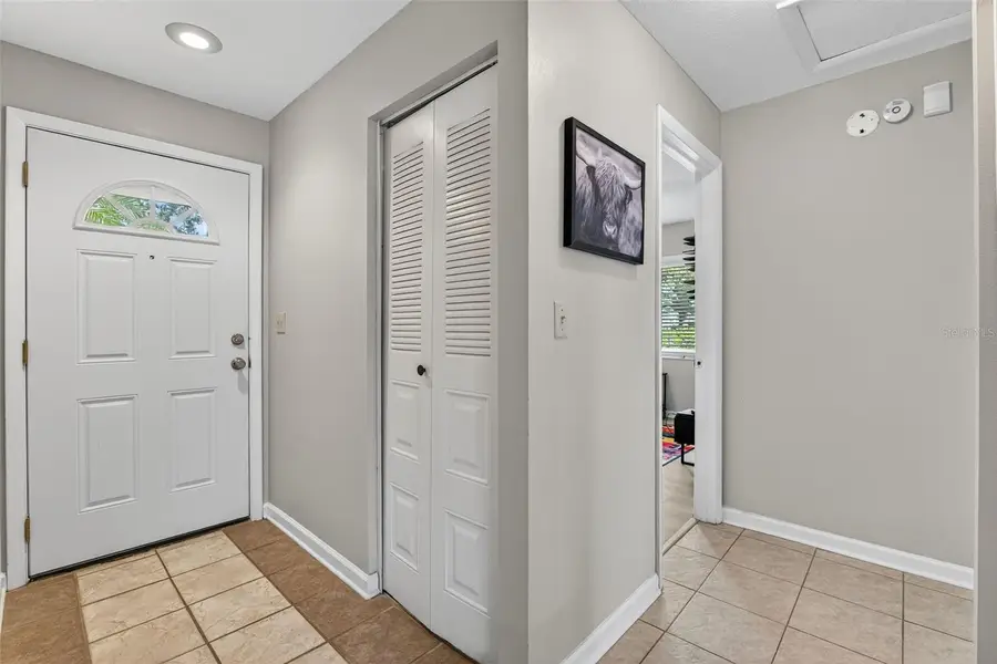 907 Old Field Drive, Brandon, FL 33511 - Image #3