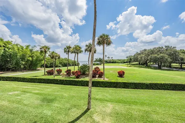 2616 Cove Cay Drive #203, CLEARWATER, FL 33760