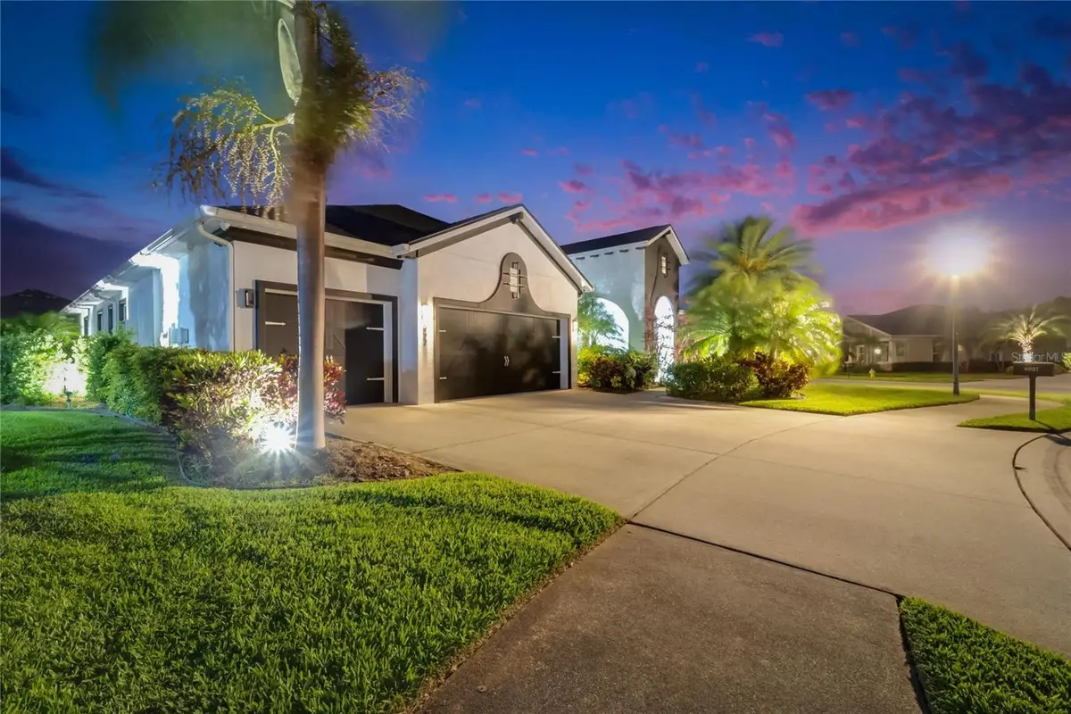 6927 Crestpoint Drive, Apollo Beach, FL 33572 - Image #1