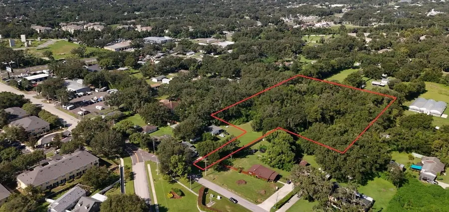 224 Old Mulrennan Road, Valrico, FL 33594 - Image #2