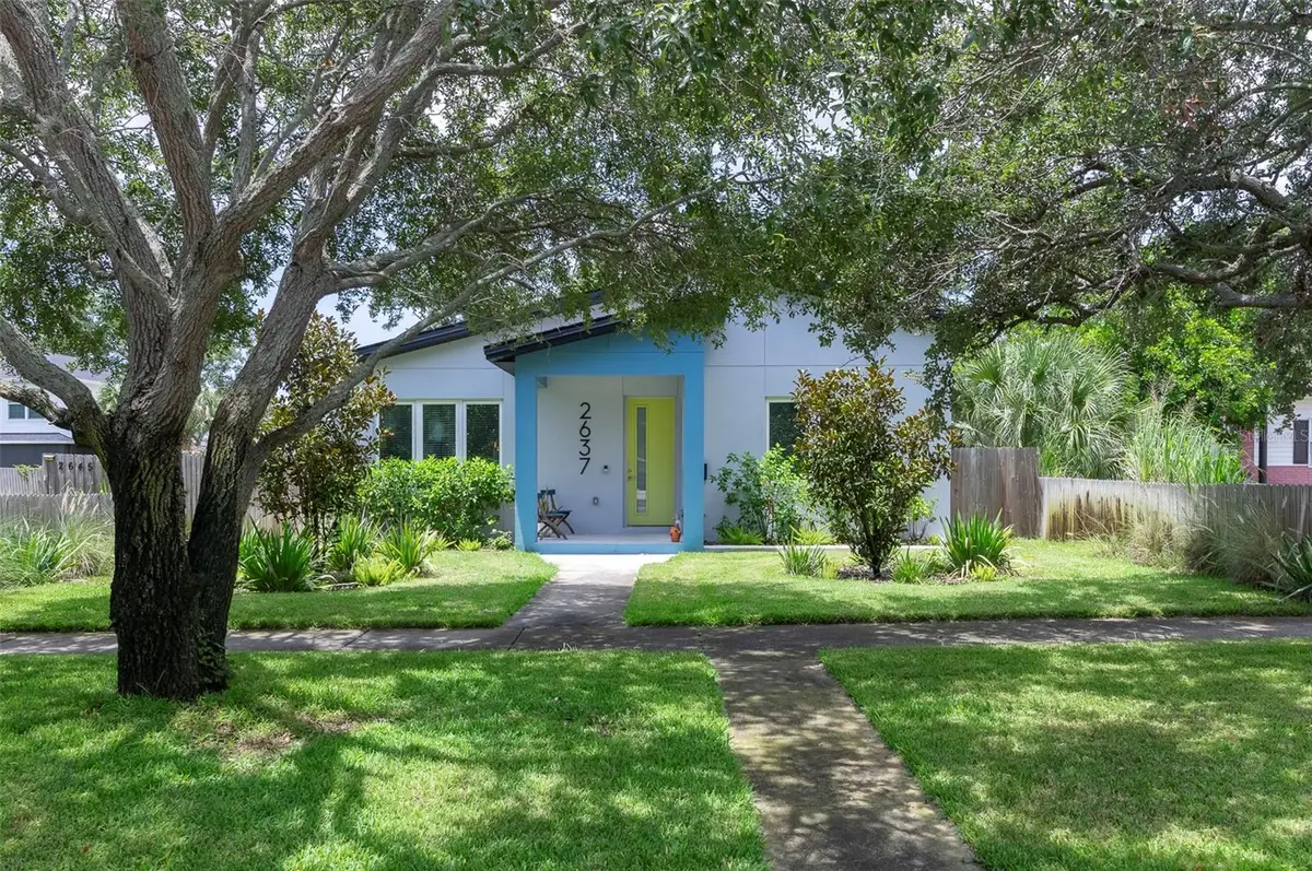 2637 Bayside Drive S, Saint Petersburg, FL 33701 - Image #1