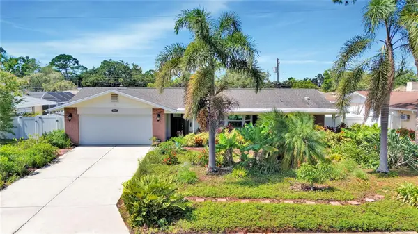 1201 86th Avenue N, ST PETERSBURG, FL 33702