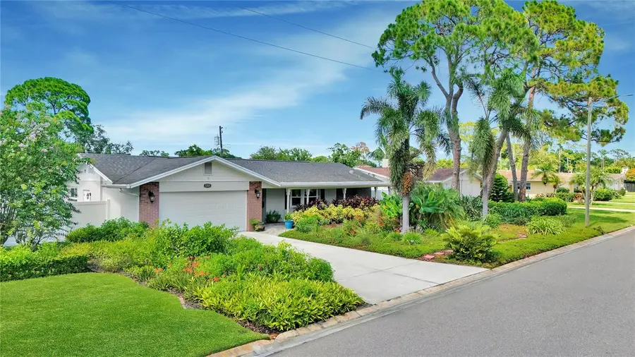 1201 86th Avenue N, Saint Petersburg, FL 33702 - Image #3