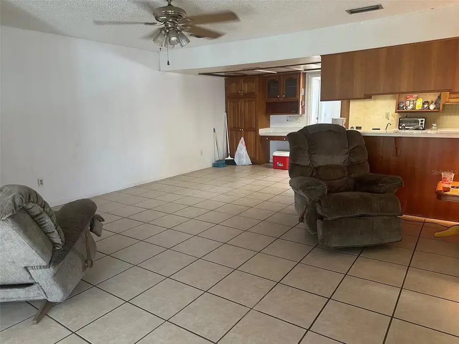 3920 Venetian Way, Tampa, FL 33634 - Image #2