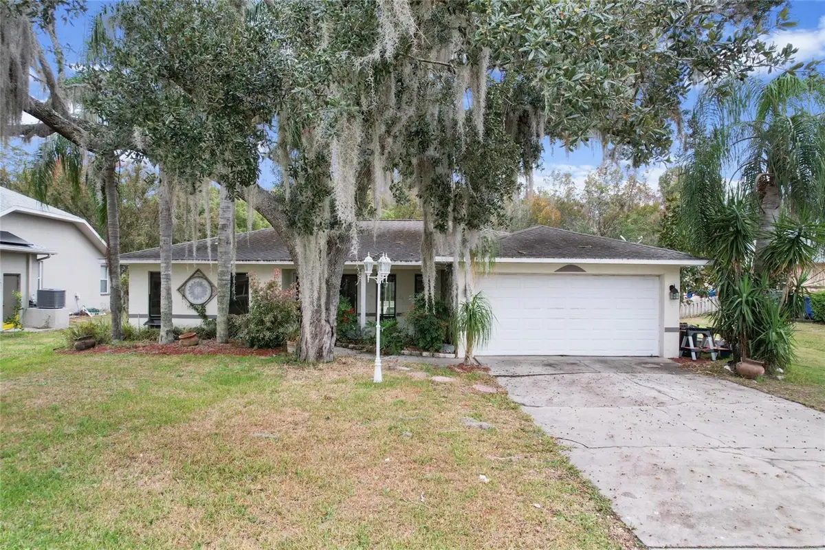 1025 SE 5th Avenue, Crystal River, FL 34429 - Image #1