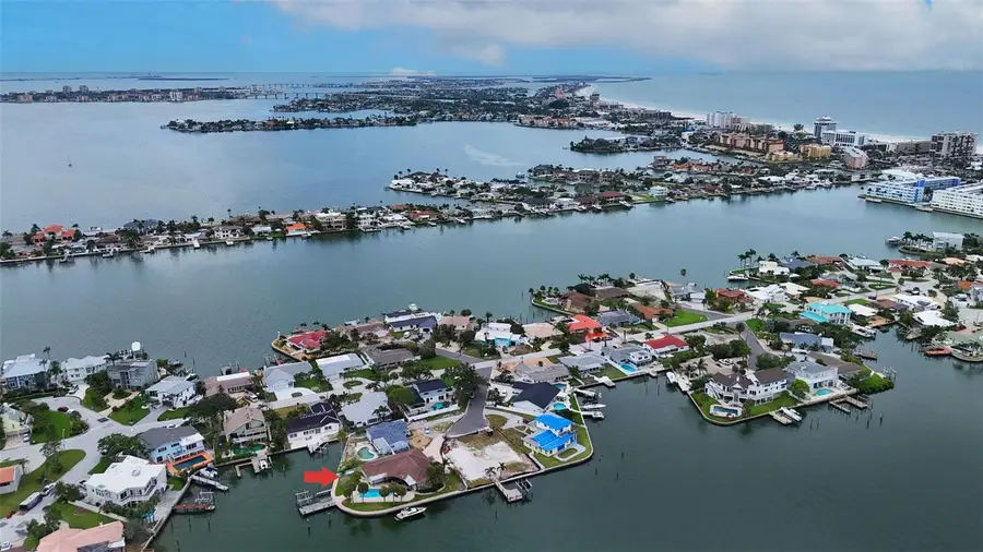 5960 Bahama Way N, Saint Pete Beach, FL 33706 - #2