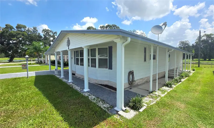 5536 Betmar Drive, Zephyrhills, FL 33542 - Image #2