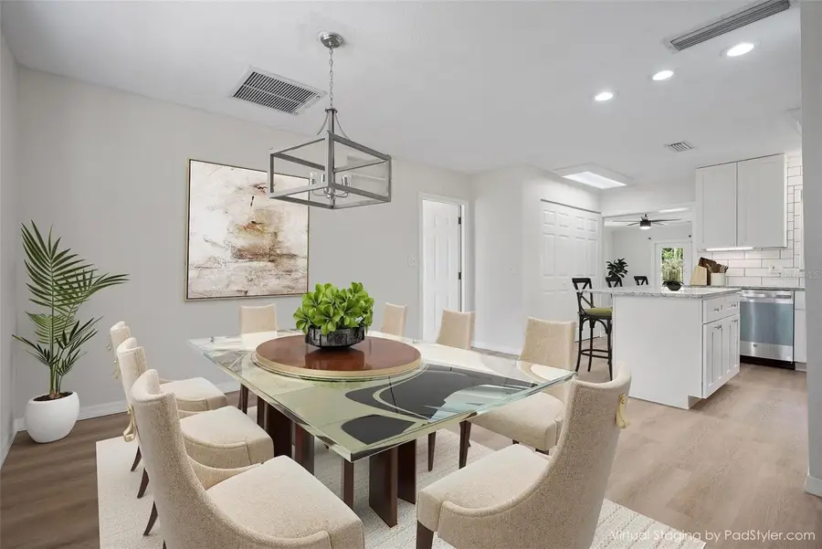 5525 Pine Circle Ne, Saint Petersburg, FL 33703 - Image #3