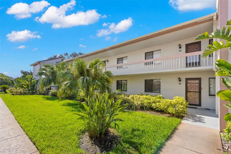 106 Lakeview Place #106, Oldsmar, FL 34677 - Image #2