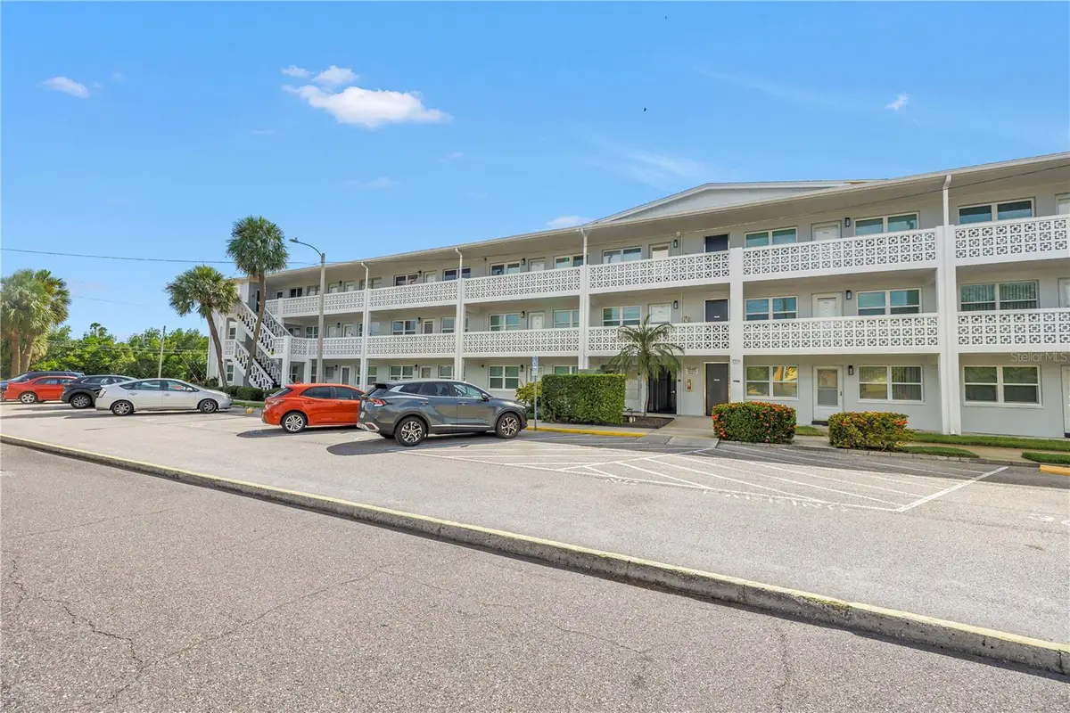 7770 Dr Martin Luther King Jr Street N #203, Saint Petersburg, FL 33702 - Image #1
