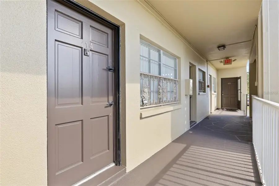 1000 49th Street N #214, Saint Petersburg, FL 33710 - Image #2