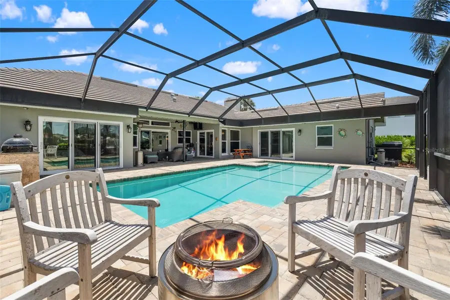 4673 Alisa Circle Ne, Saint Petersburg, FL 33703 - Image #3