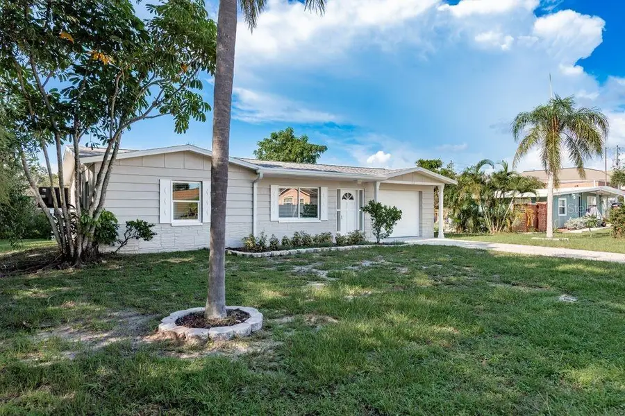 106 Avery Avenue, Crystal Beach, FL 34681 - Image #3
