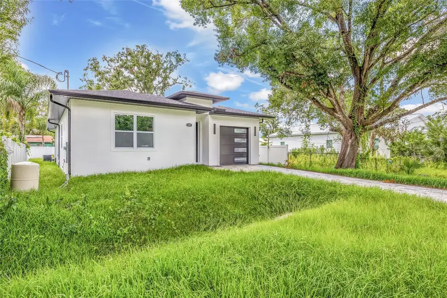 12308 Pittsfield Avenue, Tampa, FL 33624 - Image #2