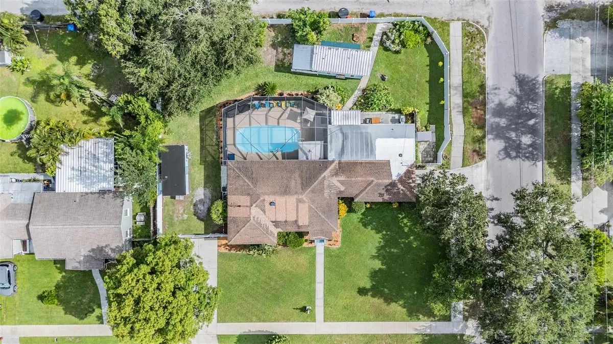 6101 2nd Avenue S, Saint Petersburg, FL 33707 - Image #1